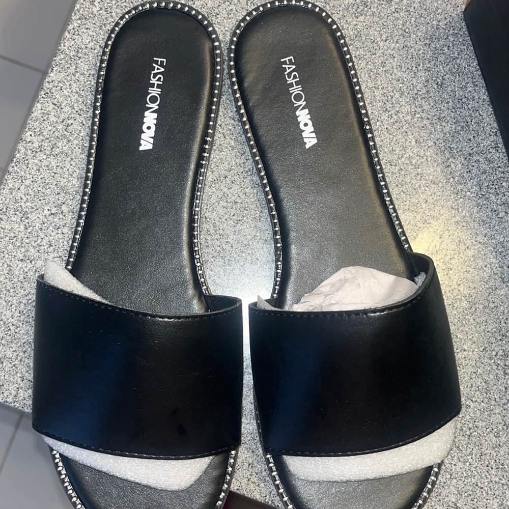 COPY - Black Fashion Nova Flat Sandals